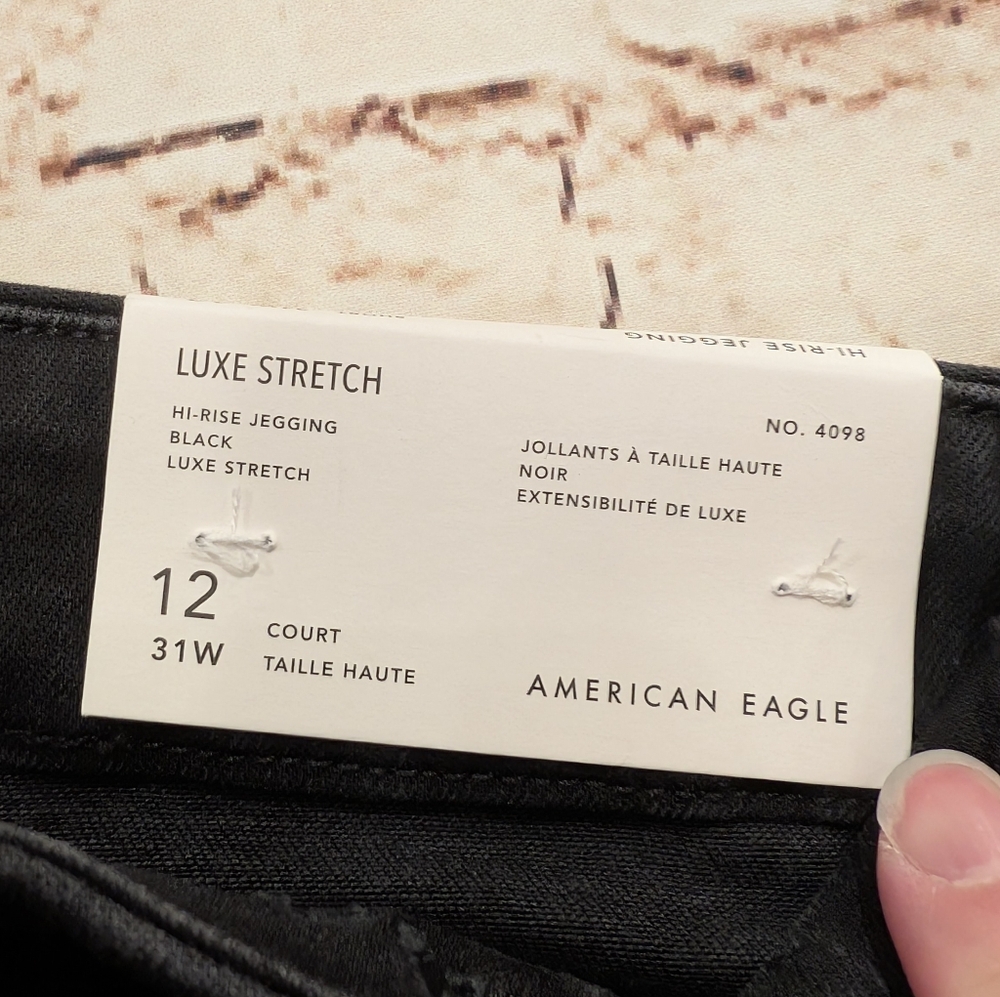 SALE 🎉  American Eagle Luxe Black Moto Denim Hi Rise Jegging Jeans Short Length - Picture 6 of 7